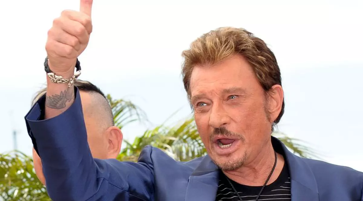 Fiul lui Johnny Hallyday: "Tata este în afara oricărui pericol"