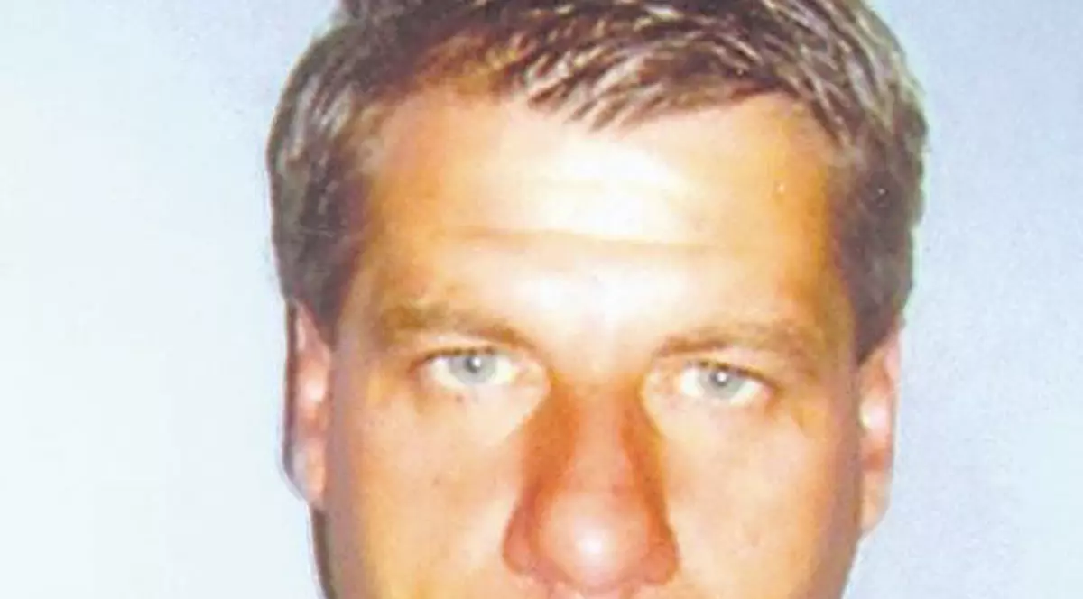 A hăcuit-o pe iubita vecinului