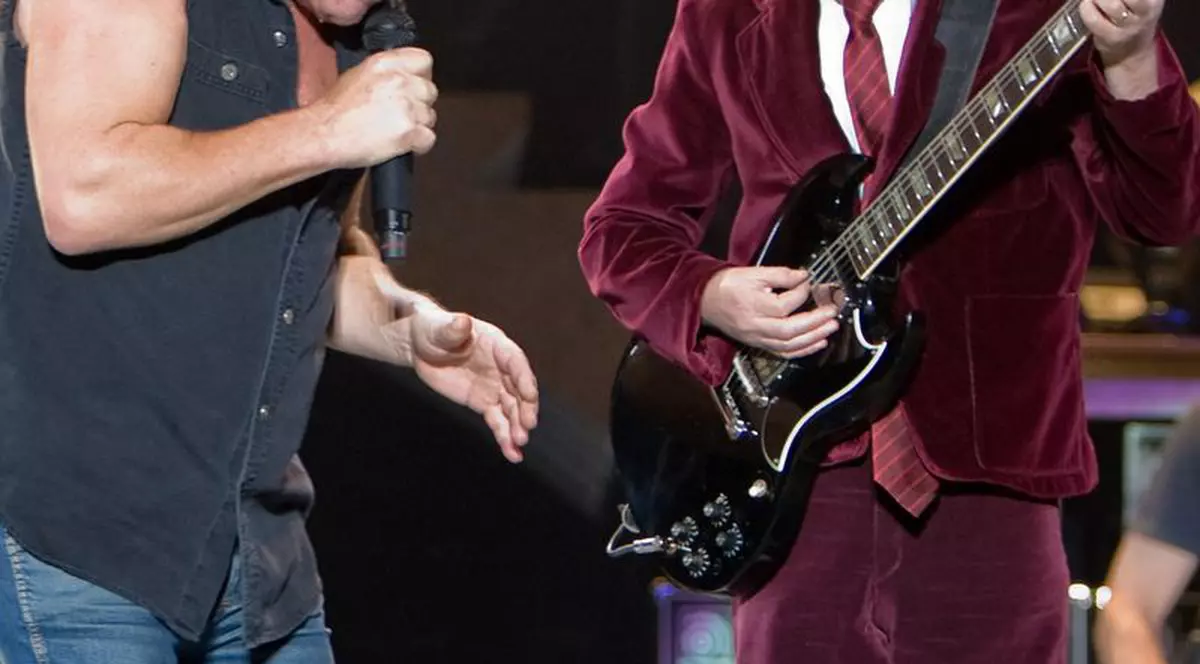 Biletele la AC/DC pot fi achiziţionate şi în rate
