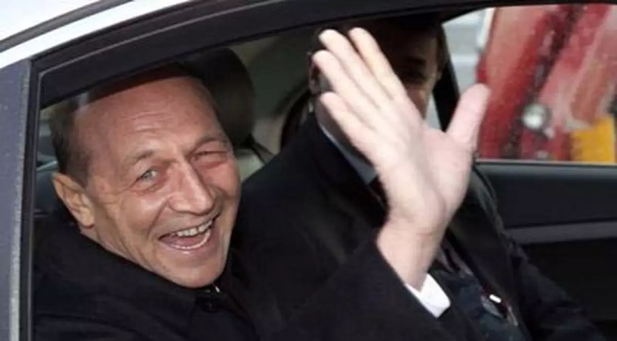 Băsescu cel mai bun politician, Mircea Badea cel mai bun jurnalist
