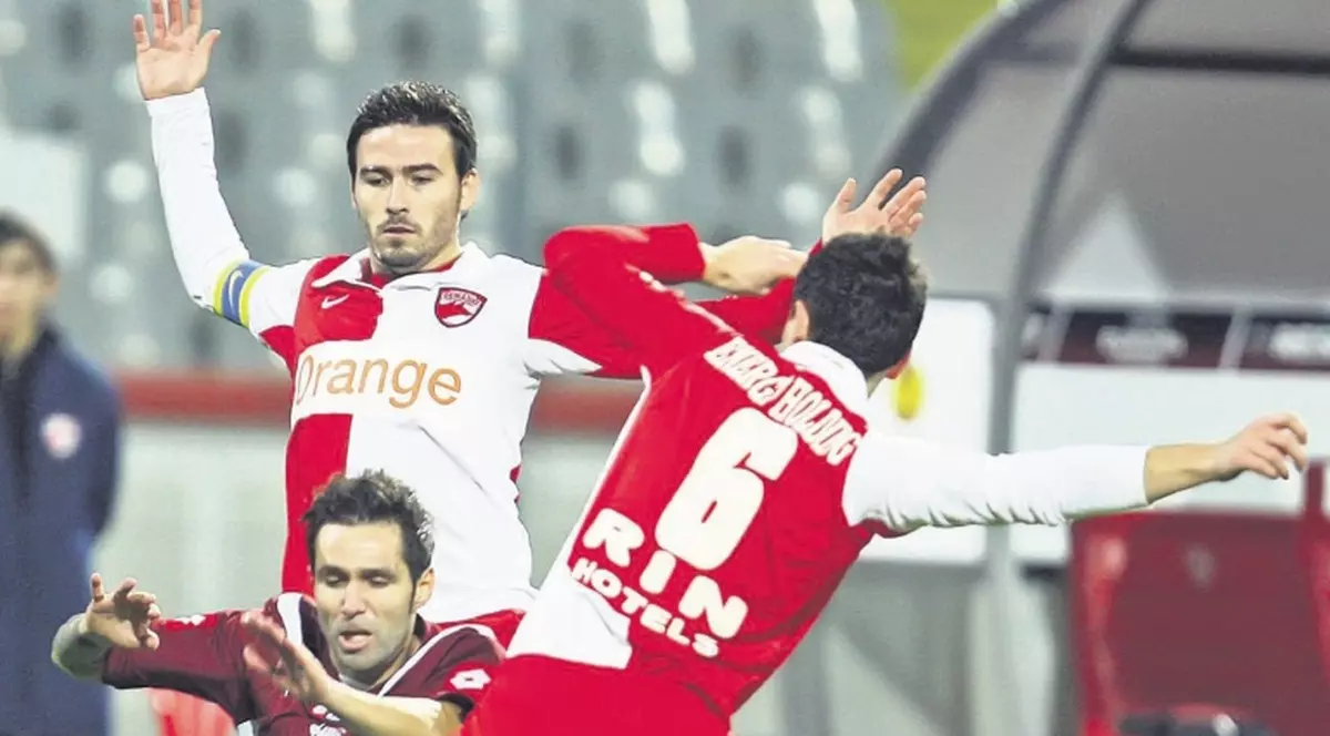 Arde liga lui Mitică