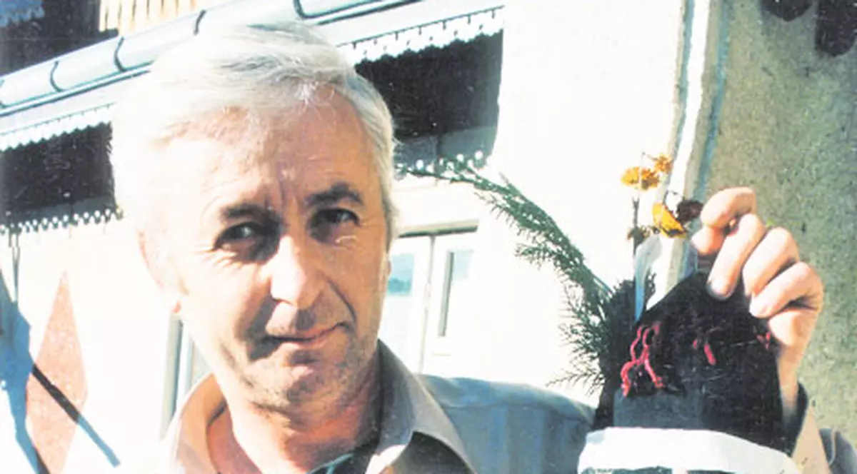 Face măşti de 33 de ani