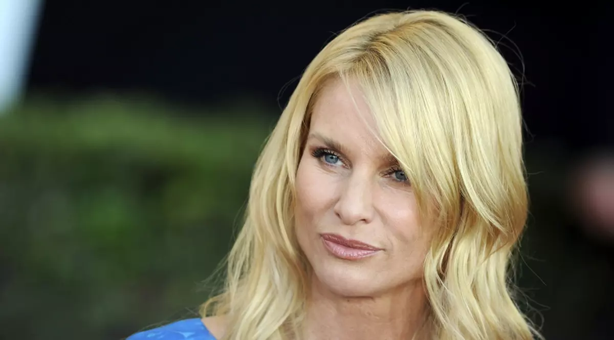 Nicollette Sheridan a ajuns la spital 