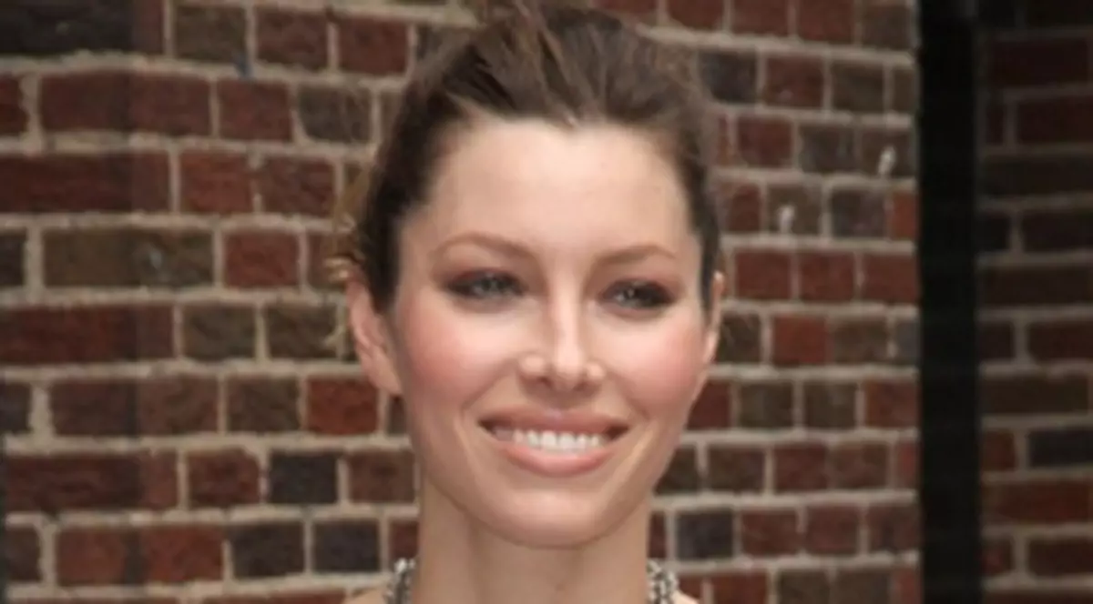 Jessica Biel vrea să ajute oamenii din Africa