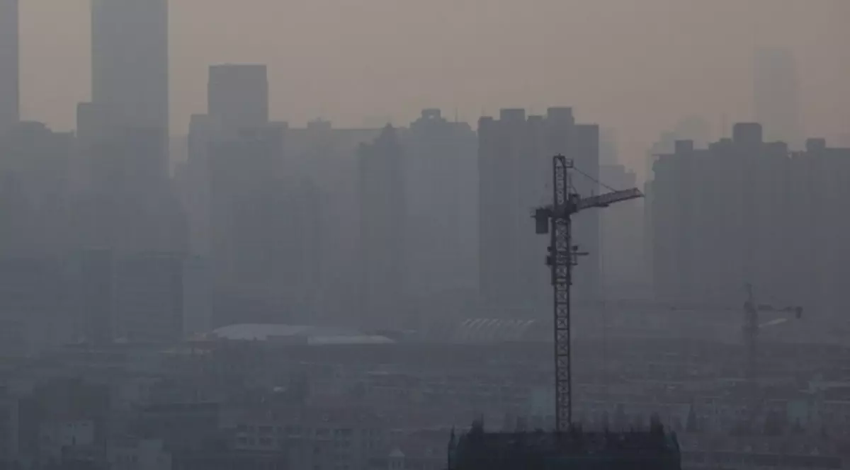 Circulaţia rutieră oprită în Milano din cauza poluării