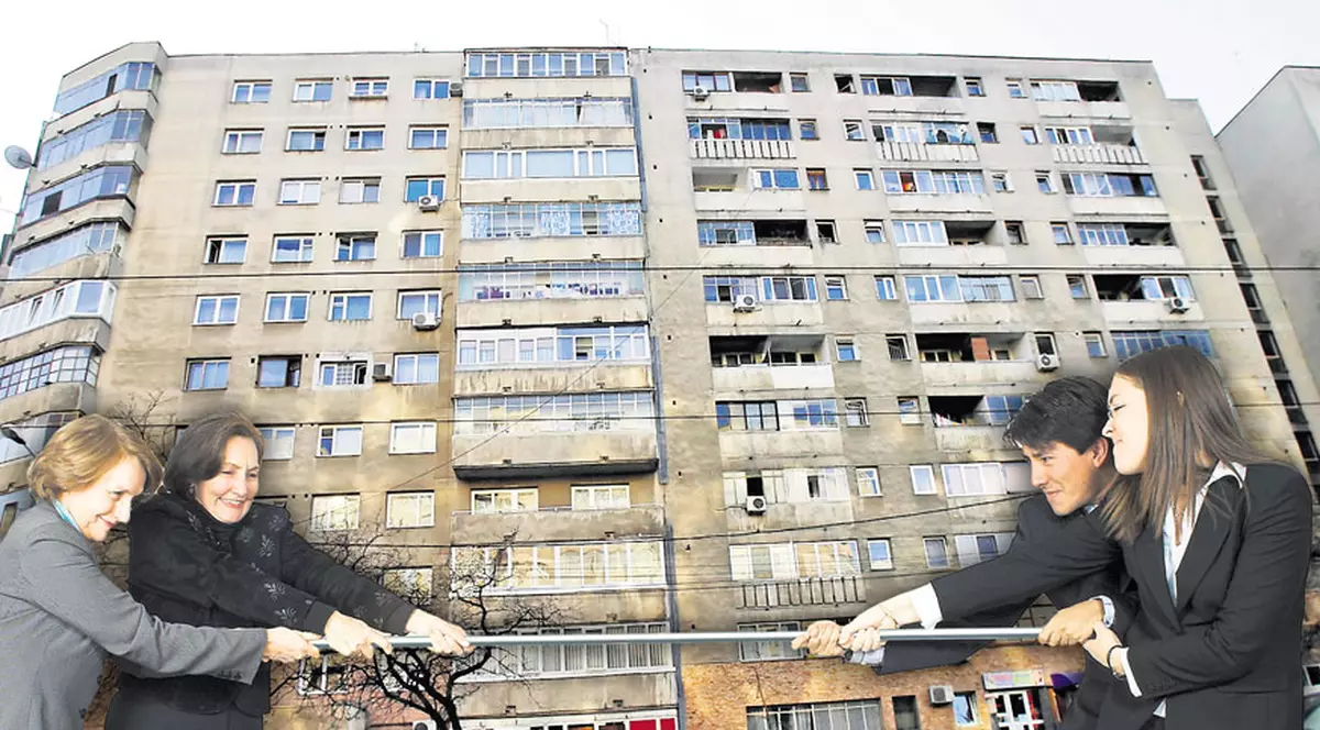 Vreţi să scăpaţi de restanţieri? Separaţi-vă pe scări