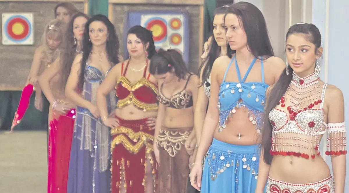 Ele vor să fie Miss Piranda
