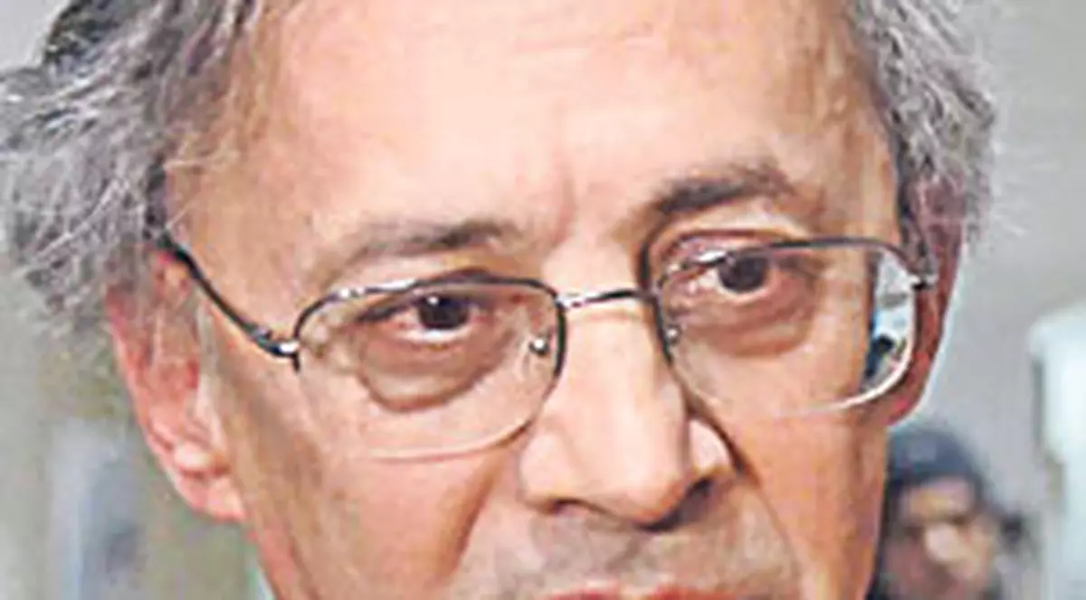 Preşedintele Colegiului Medicilor din România nu s-a vaccinat şi nici nu o s-o facă