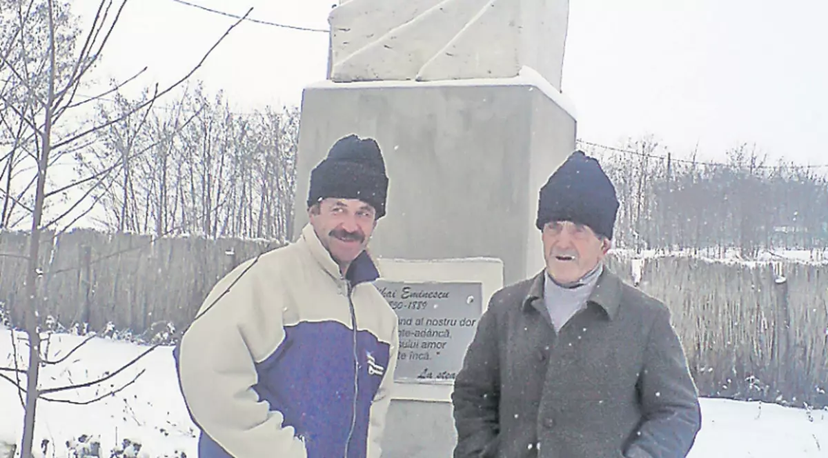 Un bătrân de 83 de ani din Botoşani ştie toate poeziile lui Eminescu