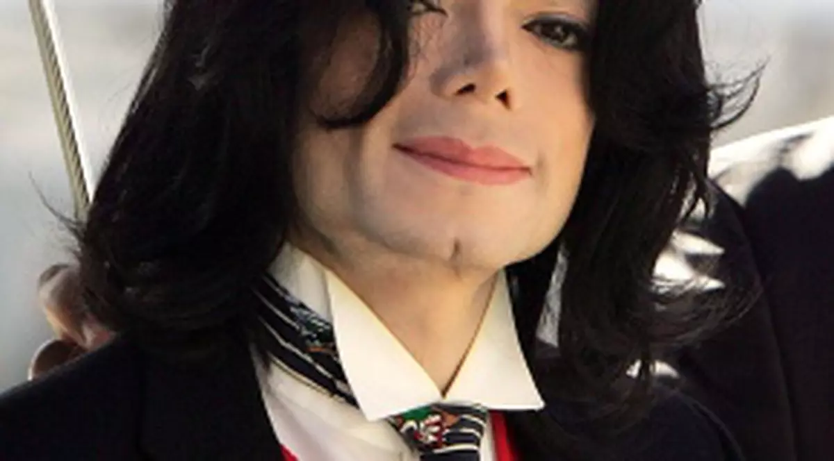 VIDEO / Tribut emoţionant pentru MJ la Premiile Grammy