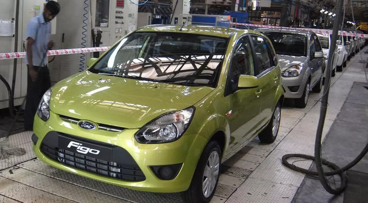 Ford lansează o maşină de 5.500 de euro