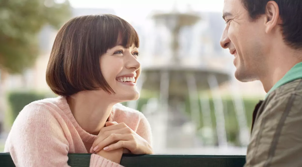 Limba italiană a fost aleasă cea mai romantică