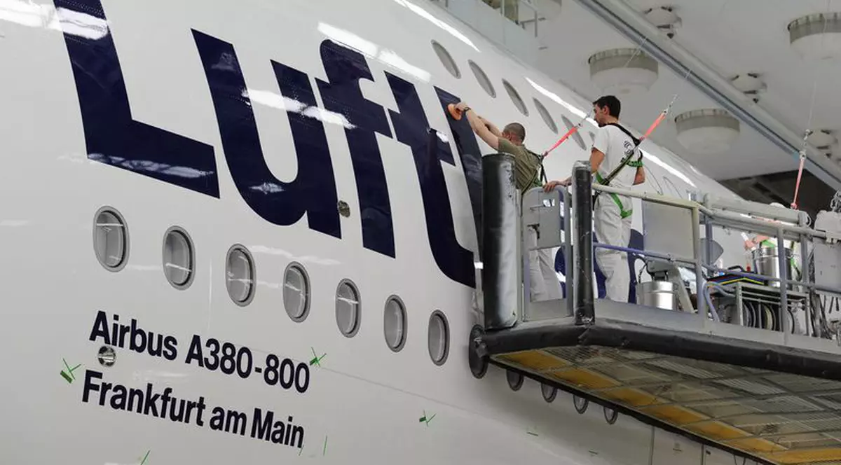 Greva piloţilor Lufthansa va afecta zborurile în 80 de state