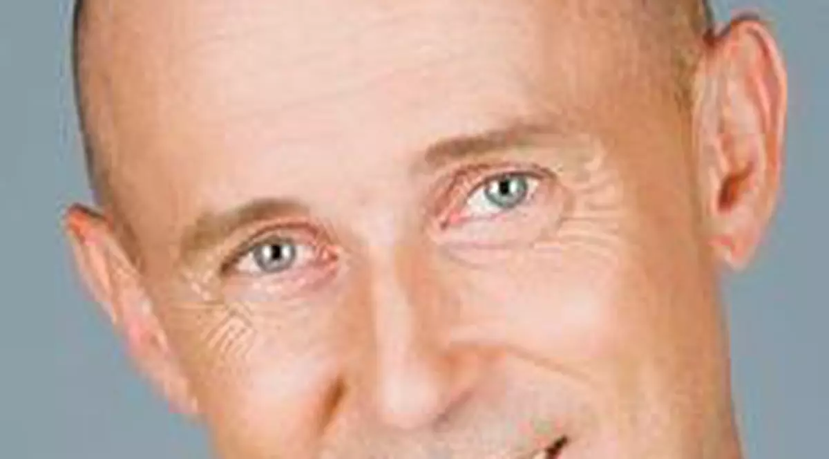 Foto / ”Garcea” petrece Dragobetele cu fetele