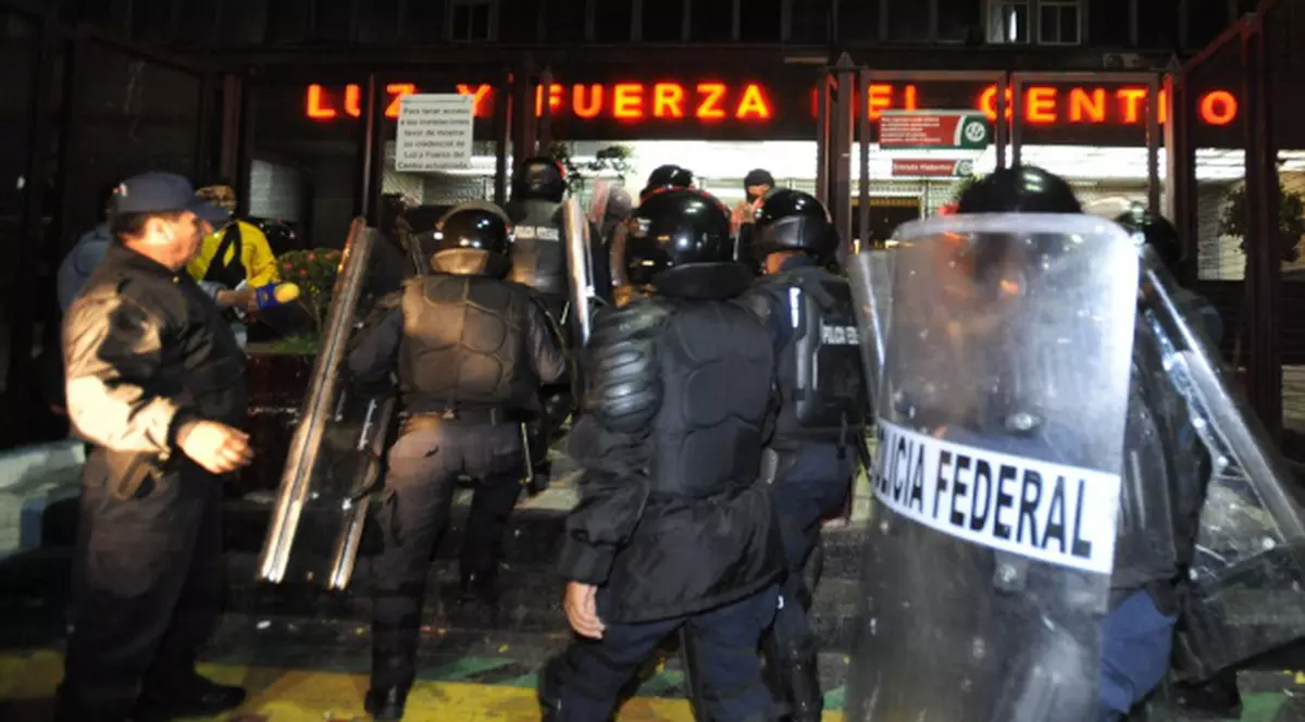 Un comando a ucis 13 persoane în Mexic