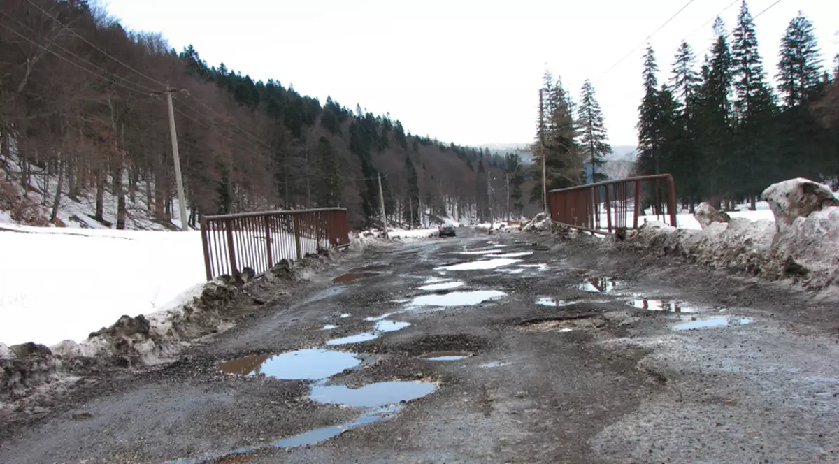 Campania "Dăm în gropi!" / Buşteni - Gura Diham