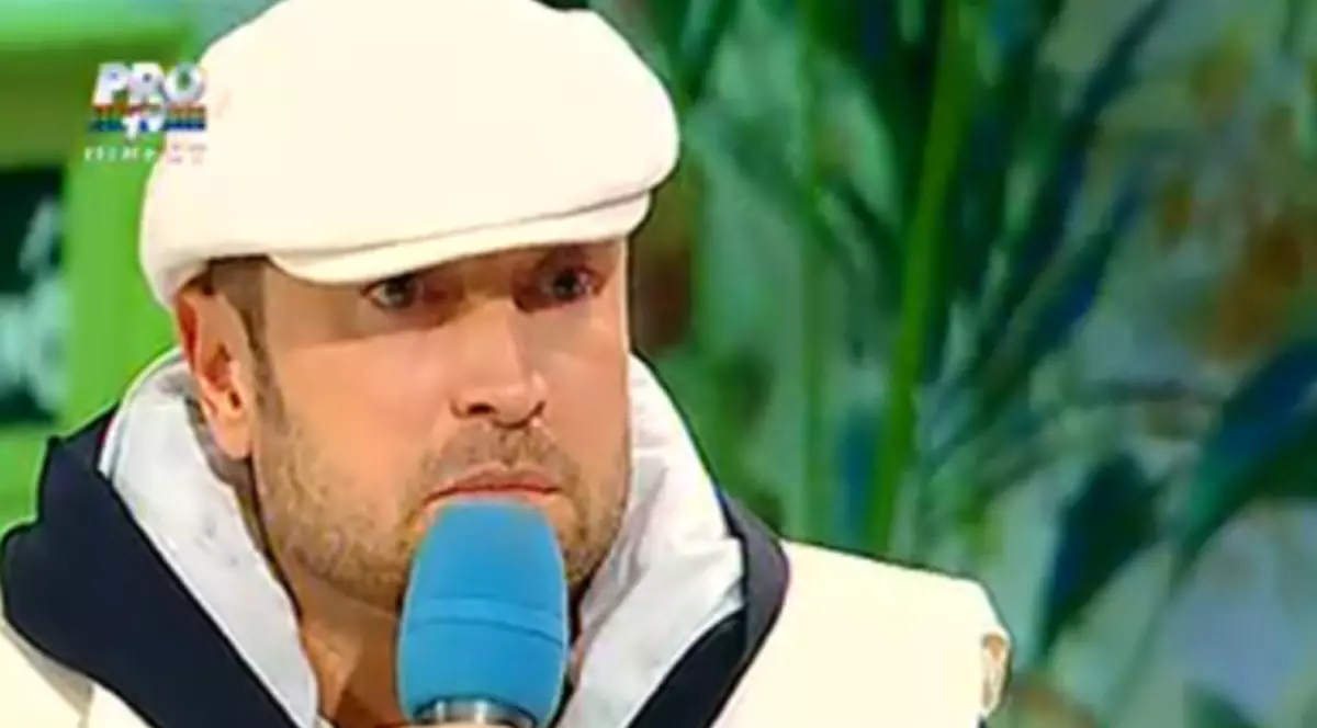 Bote cu lacrimi în ochi: “Dacă Bianca e o femeie uşoară, care e problema voastră?” 
