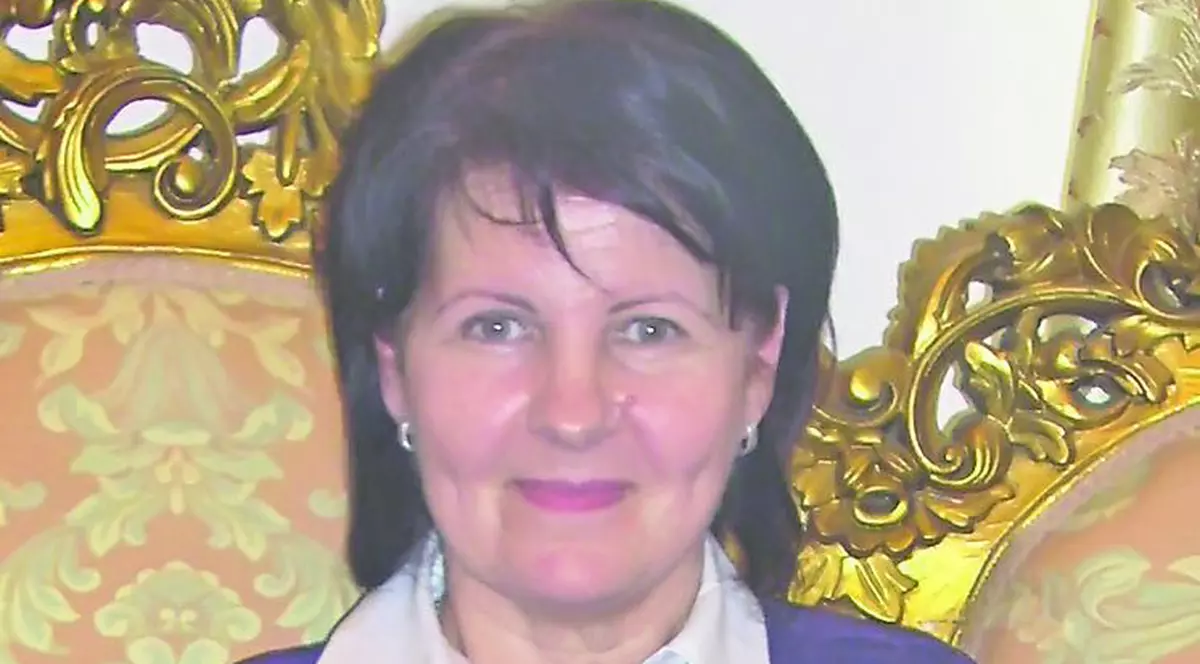 Soţia lui "Pinalti": «Porecla soţului mă amuză»