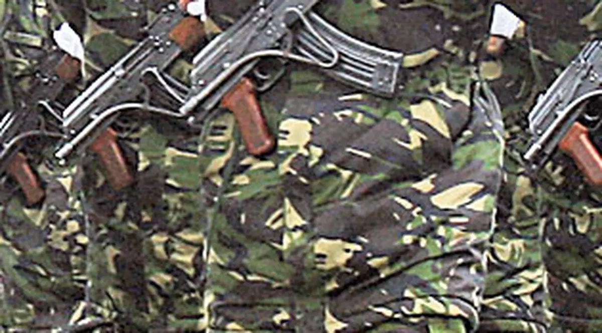 Legea pensiilor, bună pentru militari şi rea pentru dascăli
