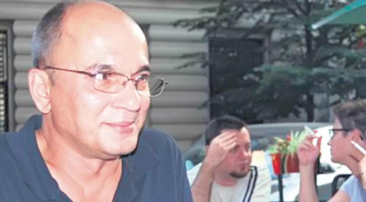 Cârnaţi pentru Călăul de boschetari