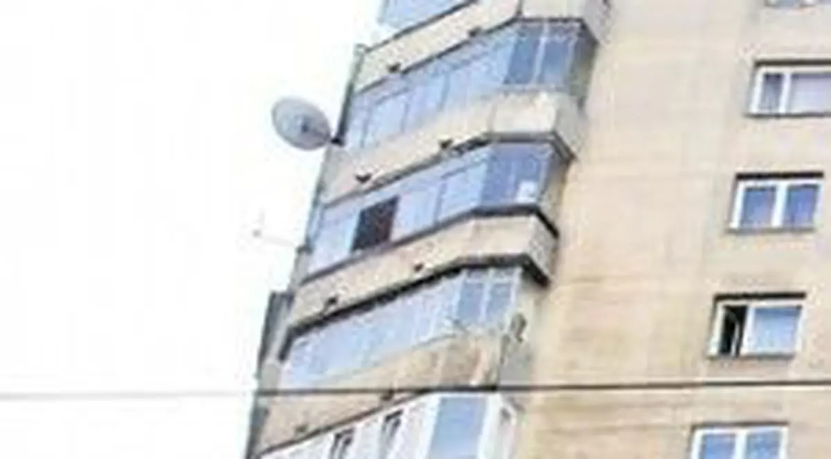 «La garsonieră plătesc ca la trei camere»