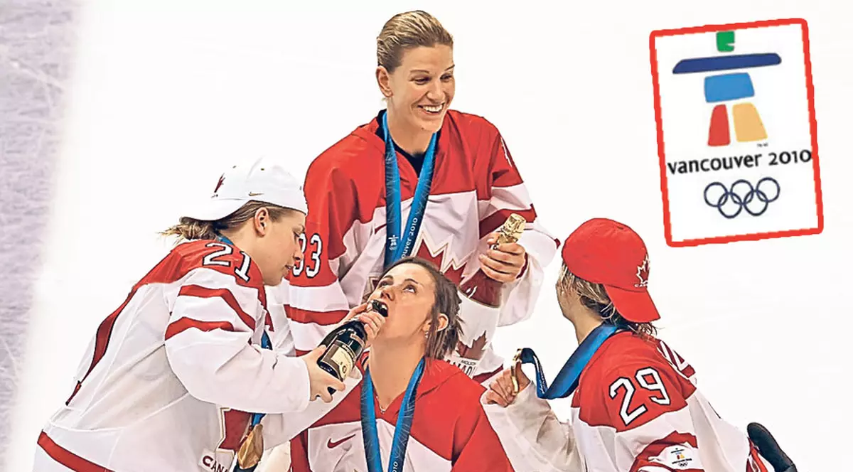 Cu şampania pe gheaţă