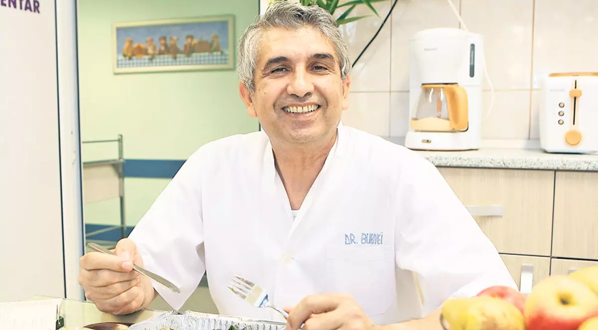 Cazul Burnei a împărțit România în două