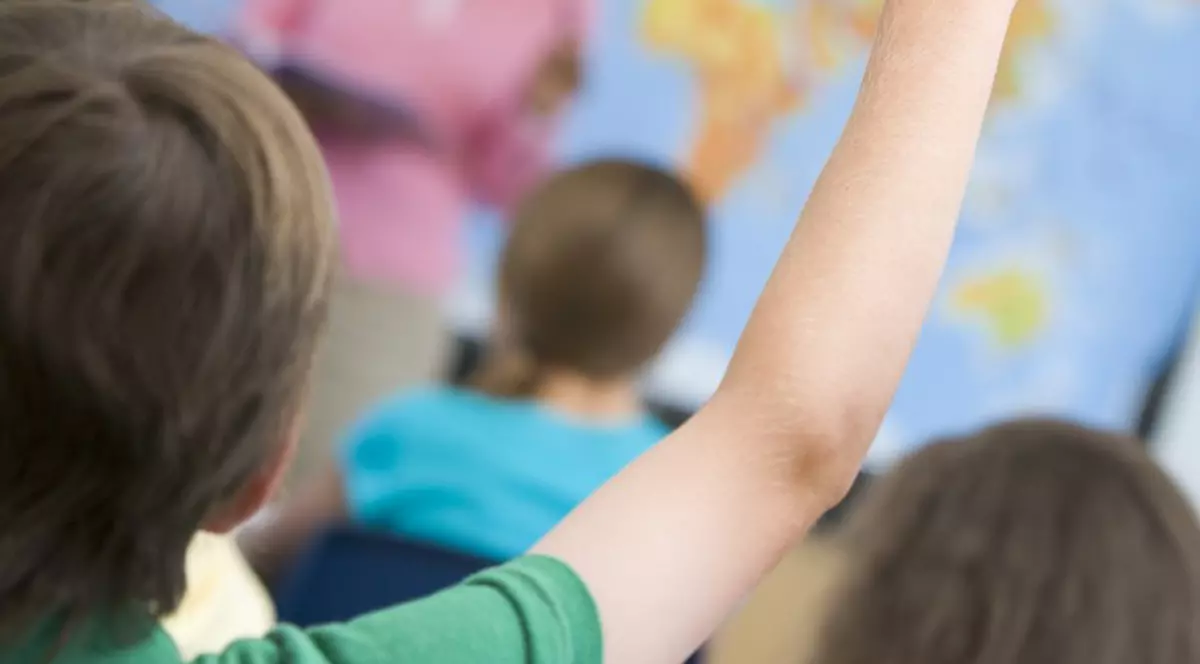 Educatoare suspendată după ce a făcut mişto de o elevă de 4 ani