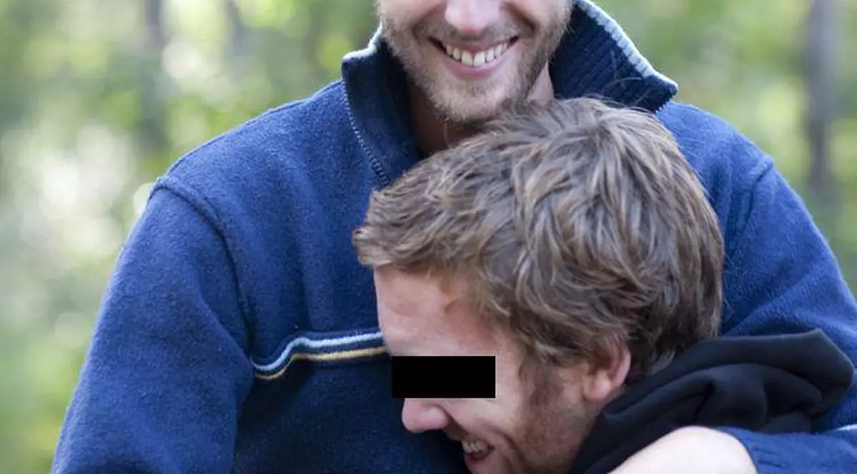 S-au îmbrăţişat timp de 24 de ore şi 17 minute!