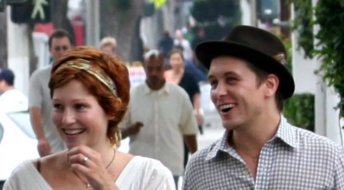 Casătorit în 2009, Mark Owen şi-a înşelat soţia cu zece femei