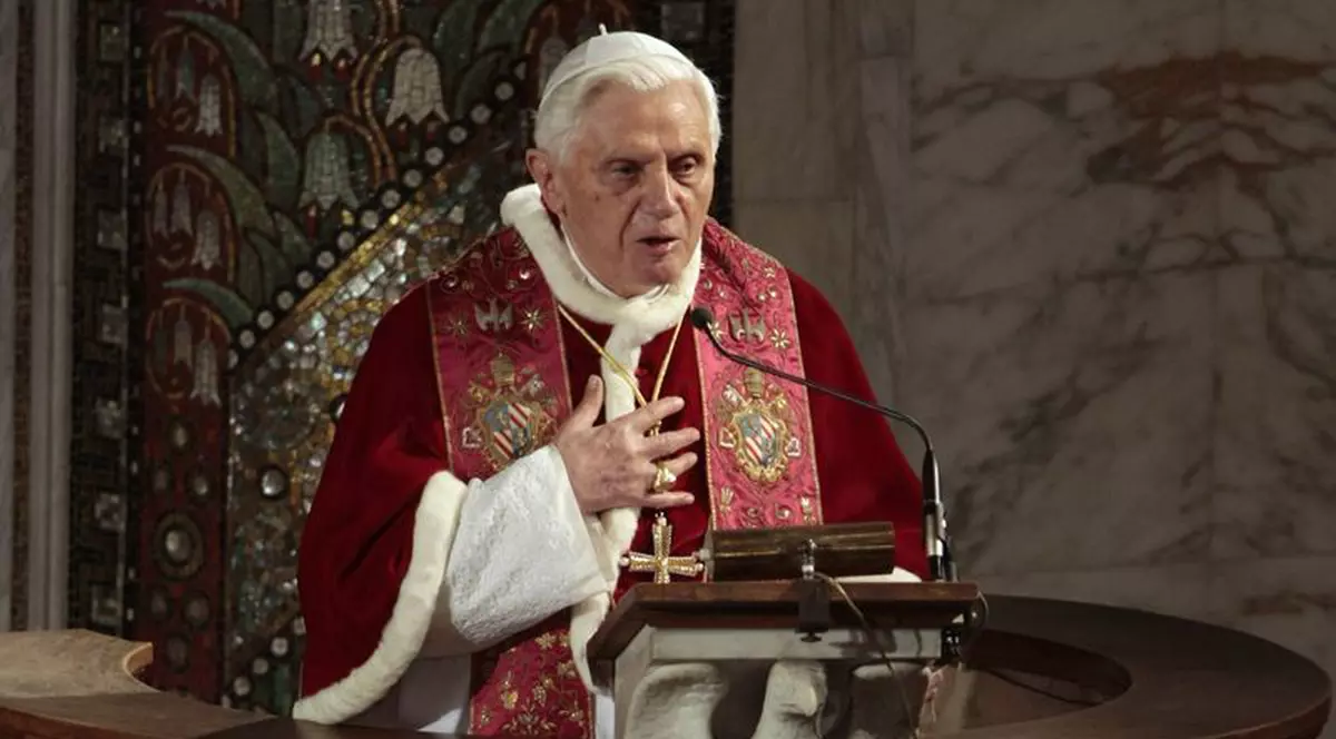Papa îi încurajează pe tineri: "Nu vă fie teamă să vă faceţi preoţi"