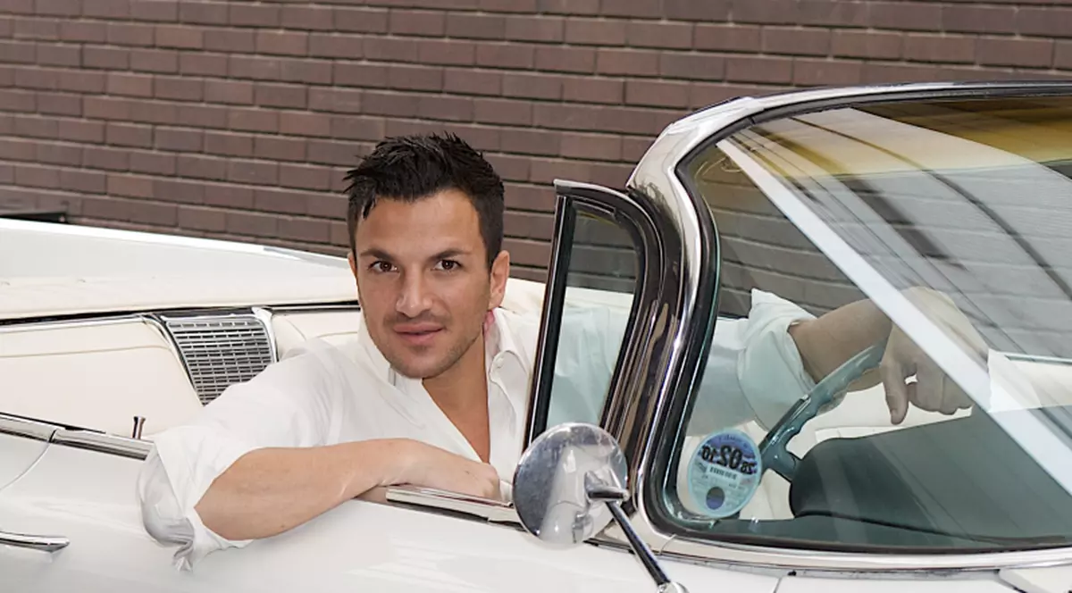 Peter Andre este speriat de femei
