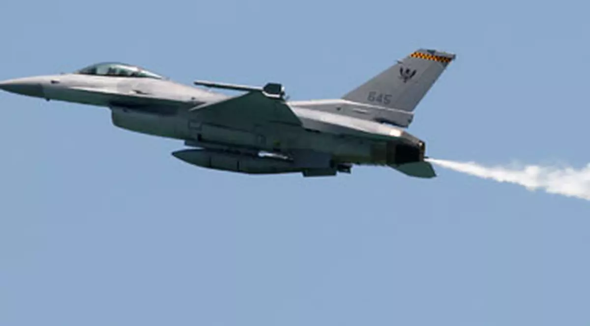 Avioanele F-16, alegere logică pentru România