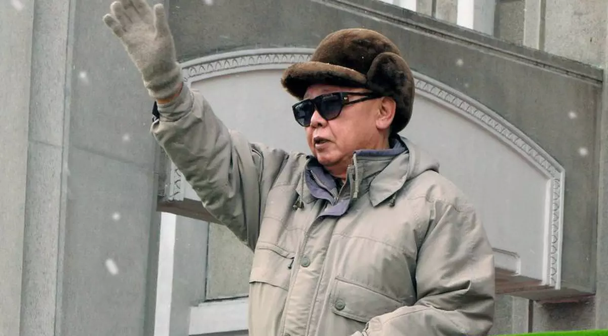 Kim Jong-Il este paralizat parţial