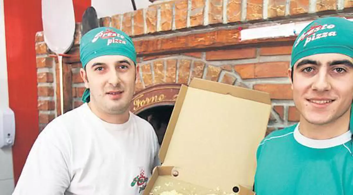 Pizza Mărţişor se dă în rate
