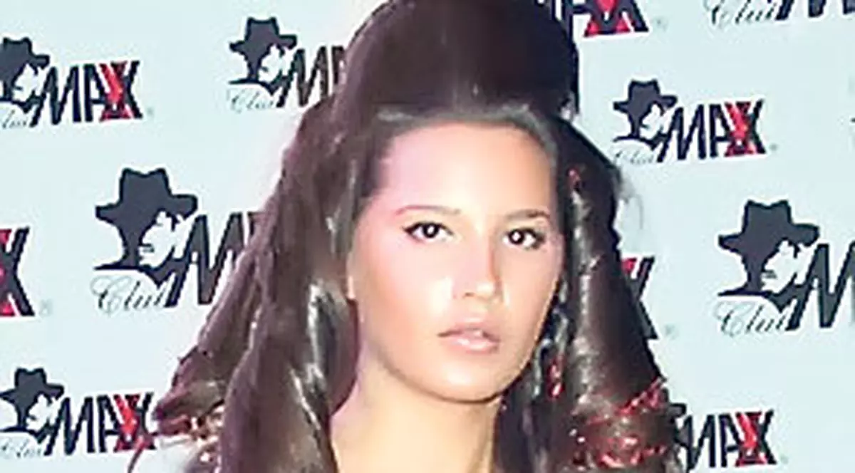 Raluca şi Rodica, vedetele «Lady Gaga Fashion Show»