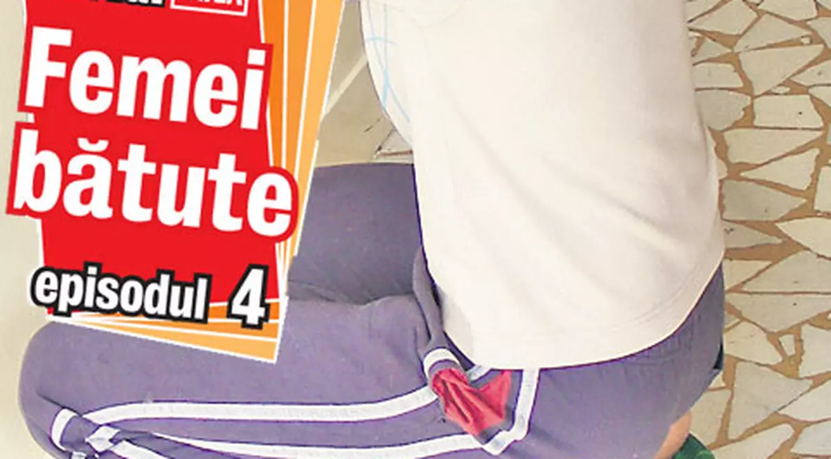 «Mă aşeza cu faţa la perete şi mă lovea cu picioarele»