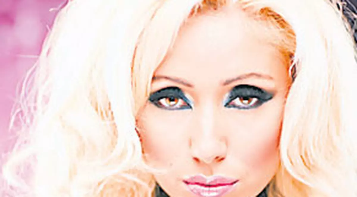 Sonia Trifan: «Îl fac cântăreţ pe Mitea»