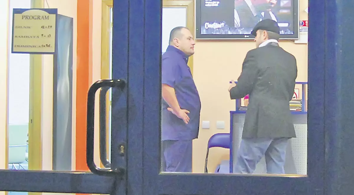 Botezatu şi-a întins faţa