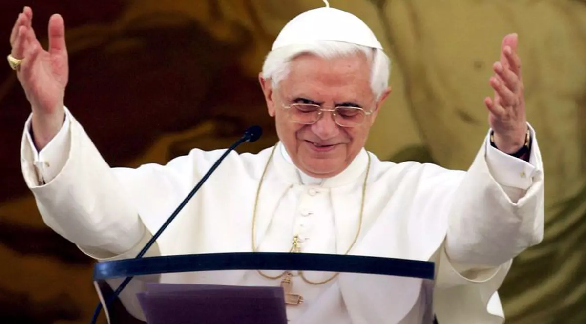 Va lansa o campanie pentru arestarea Papei Benedict al XVI-lea 