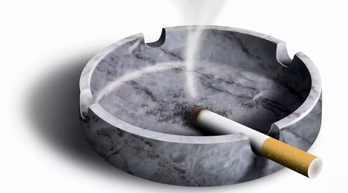 Studiu: persoanele depresive fumează dublu