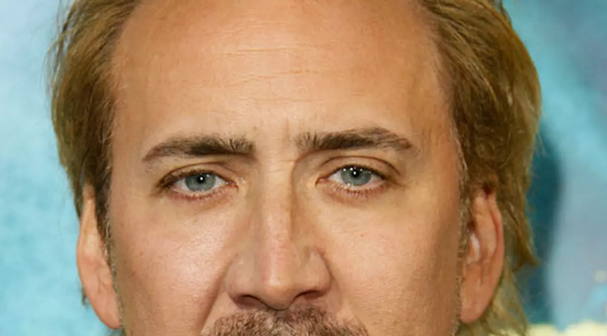 Nicolas Cage şi-a cumpărat o piramidă