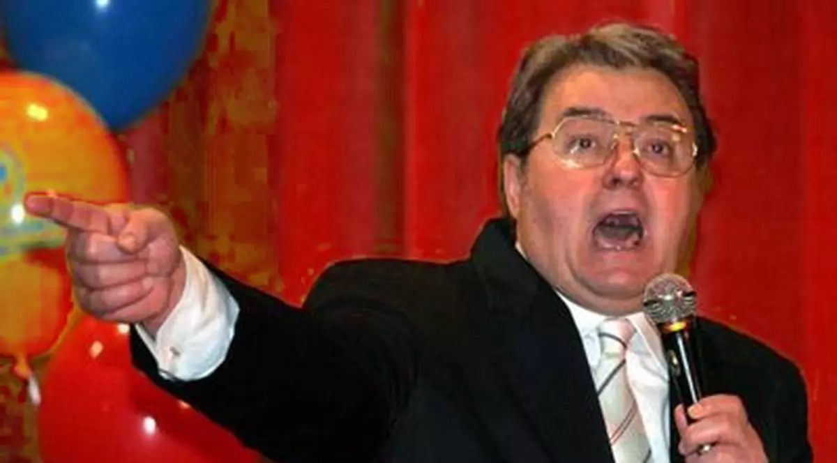 Vadim: "Udrea îi înşală şi pe Cocoş, şi pe Băsescu cu Liviu Negoiţă!" 
