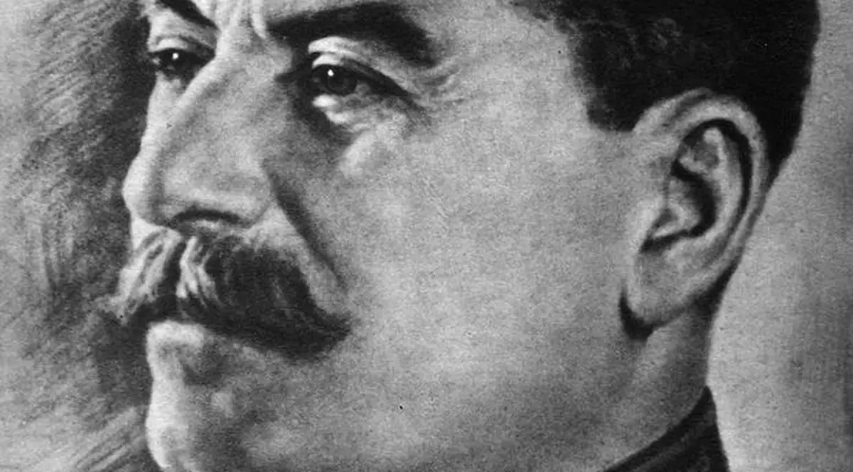 Fiica lui Stalin urăşte Rusia şi adoră hamburgerii 