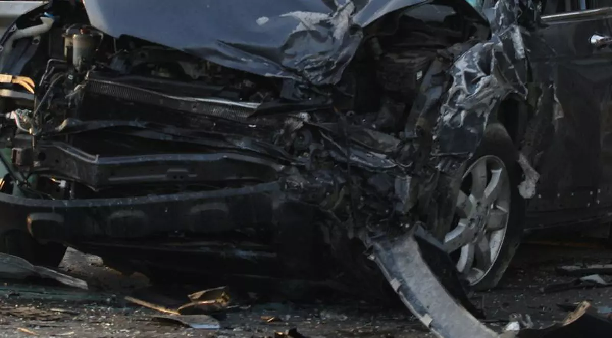 Un călugar beat a lăsat o comună fără curent electric