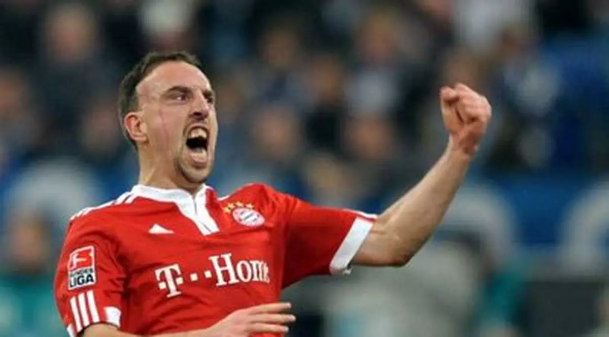 Prostituata «cocoşilor» lua câte 2.300 €