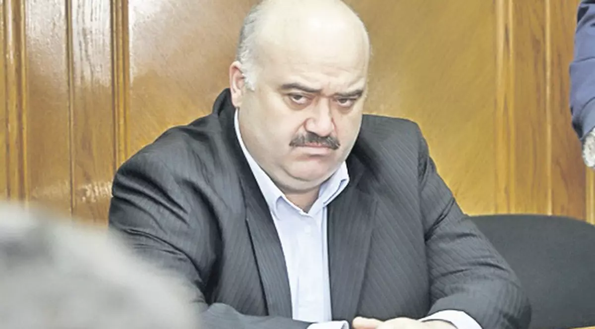 Cătălin Voicu riscă să rămână fără chenzină