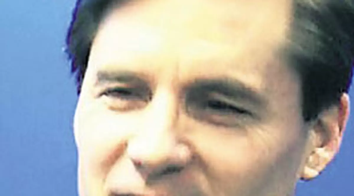 Românii, «profesionişti» în fraude pe internet