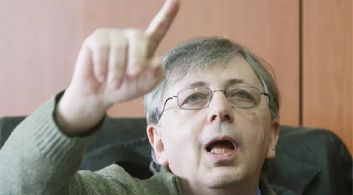 Tismăneanu: "Ion Iliescu rămâne prizonierul bolşevismului"