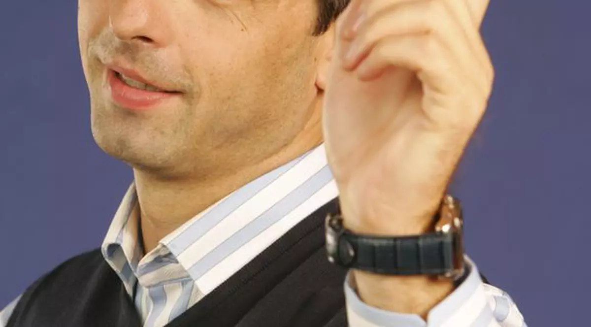 Dan Negru: "Un biciclist handicapat mi-a tăiat calea"